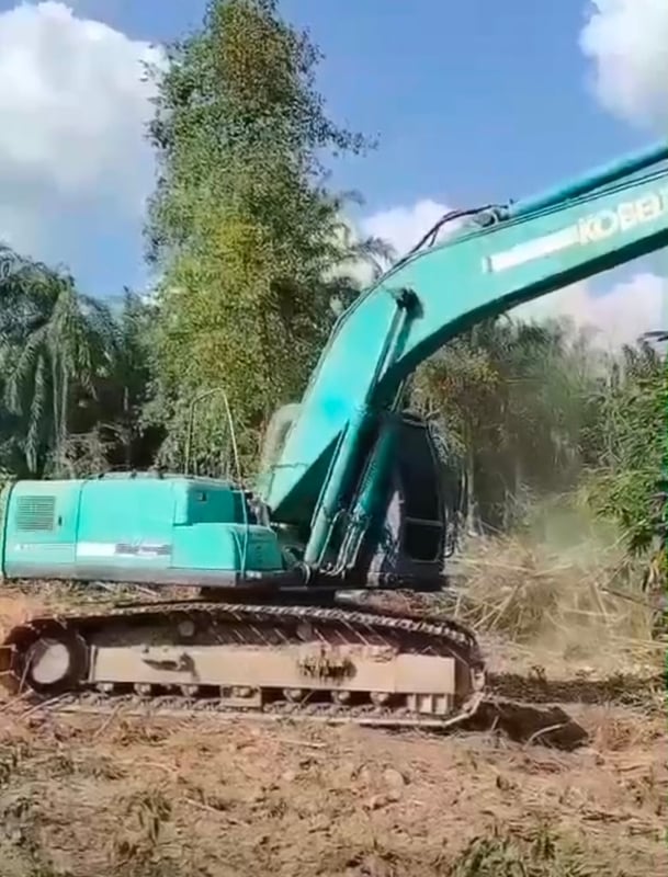 KOBELCO SK200-6 KOBELCO SK200-6