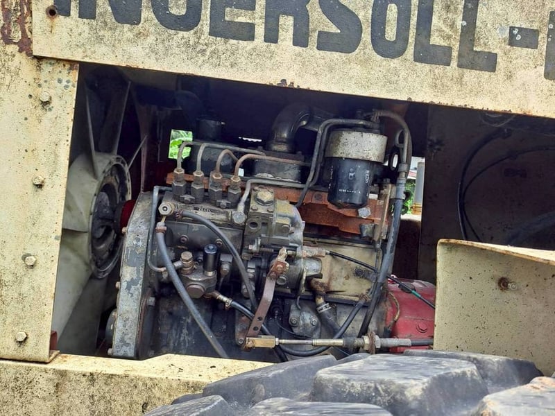 รถบดอิงเกอร์โซแลนด์10ตัน รถบดอิงเกอร์โซแลนด์10ตัน