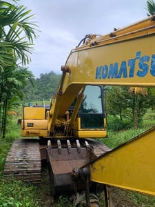 KOMATSU PC200-7 KOMATSU PC200-7