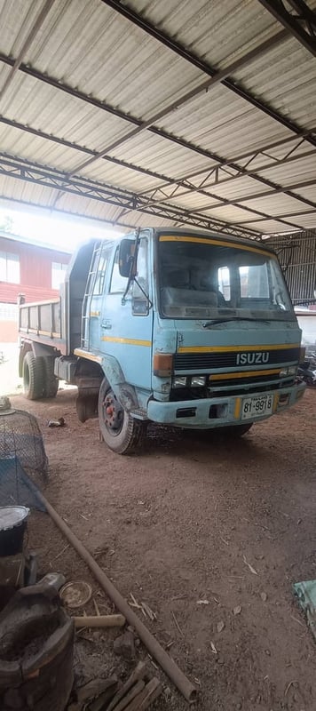 6ล้อดั้มพ์ฮีโน่168แรง 6ล้อดั้มพ์ฮีโน่168แรง