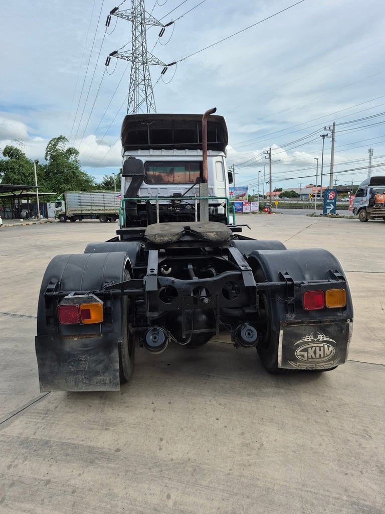 หัวลากนิสสันยูดี