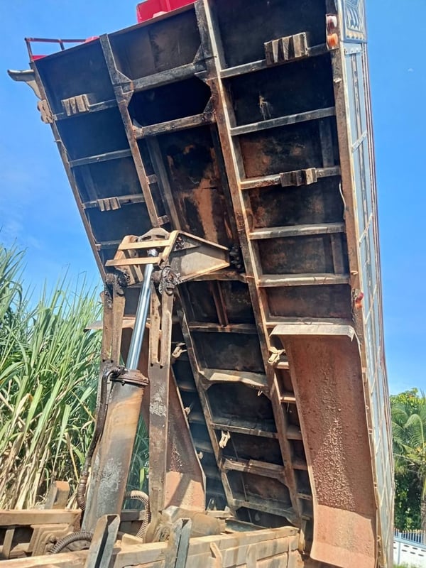 10ล้อดั้มพ์ 10ล้อดั้มพ์