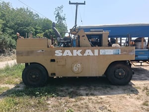 ขายคู่รถปูยางกับรถบดล้อยาง