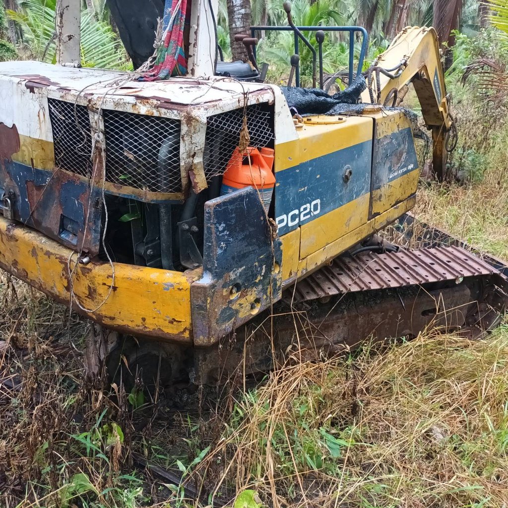 KOMATSU PC20-6