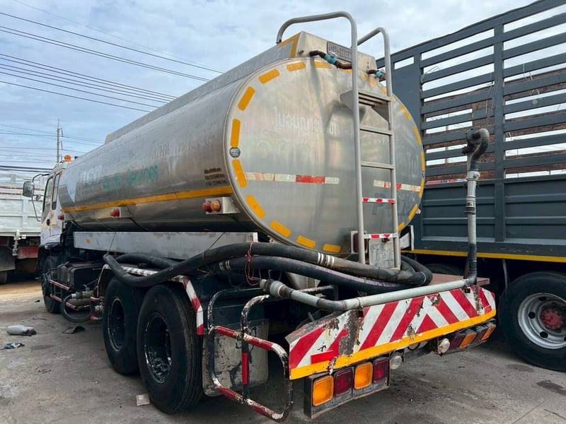 รถน้ำอีซูซุ195แรงม้าปี40