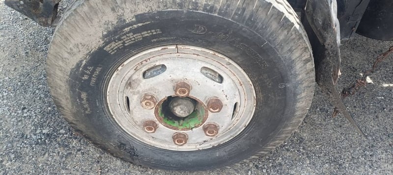 6ล้อไม่ดั้มพ์ISUZU NPR115แรงม้า