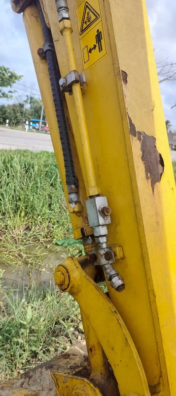 KOMATSU PC58-8 KOMATSU PC58-8