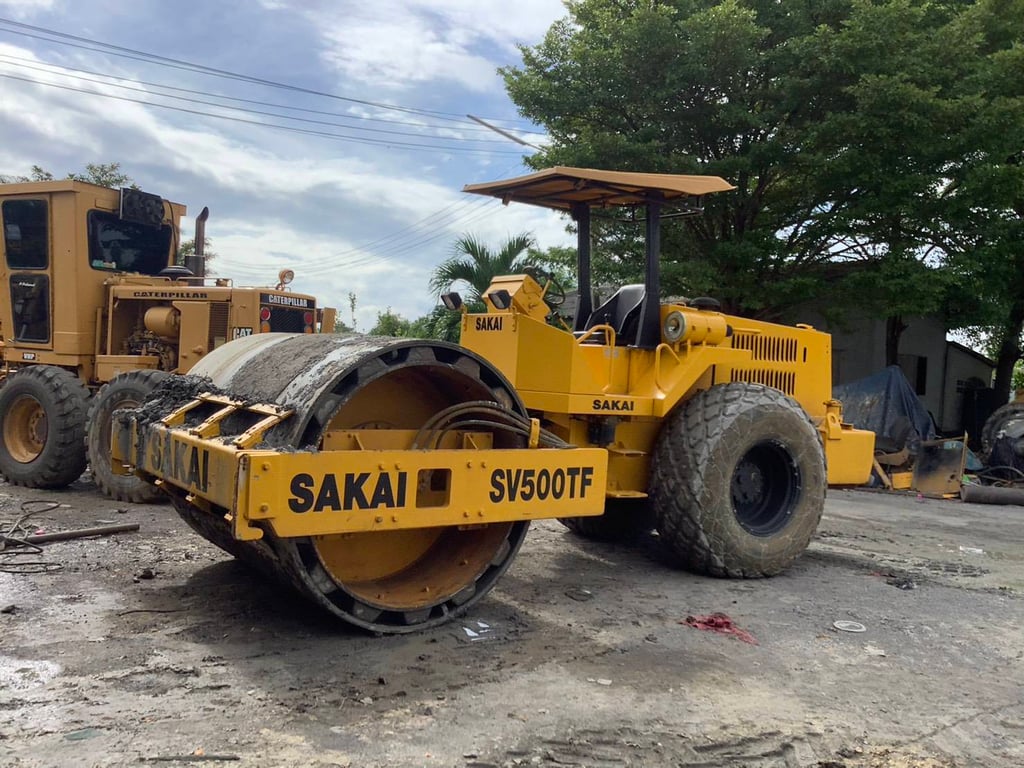 รถบดซาไก รถบดซาไก