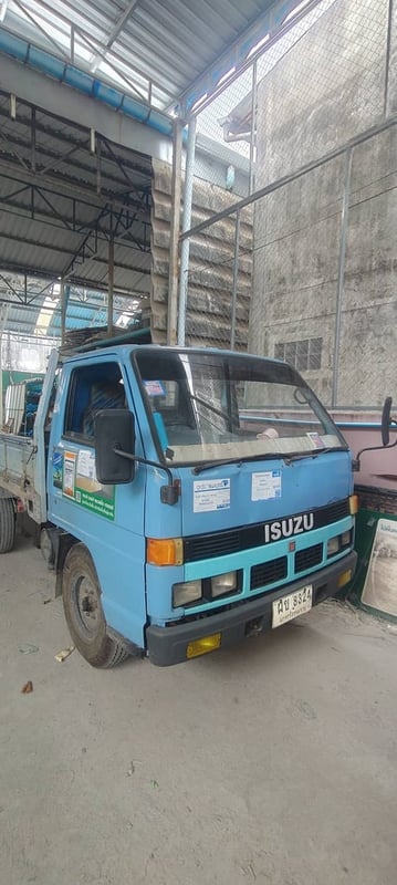 4ล้อกลางอีซูซุเครื่อง2771ซีซี