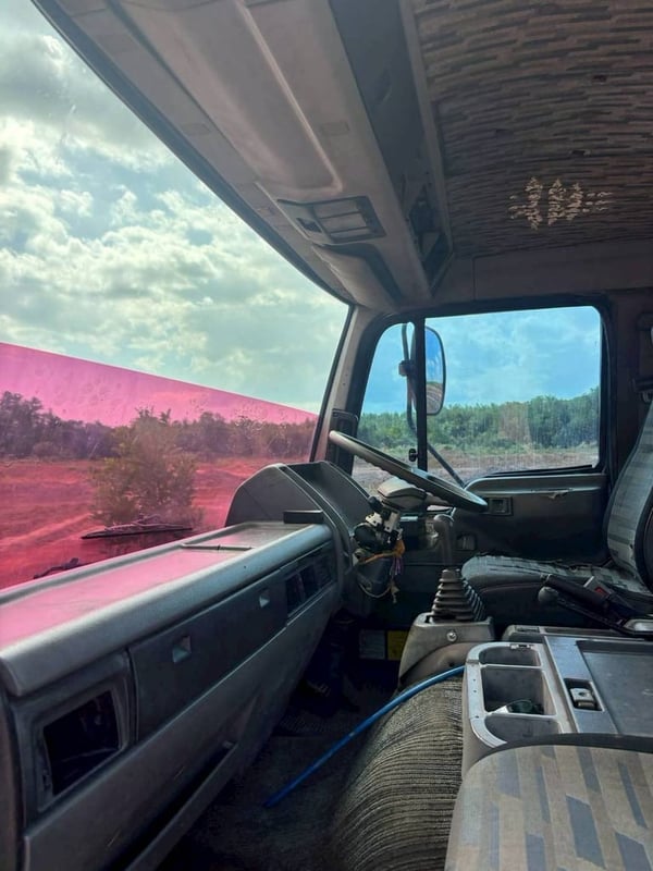 10ล้อเทรลเลอร์ท้ายลาด