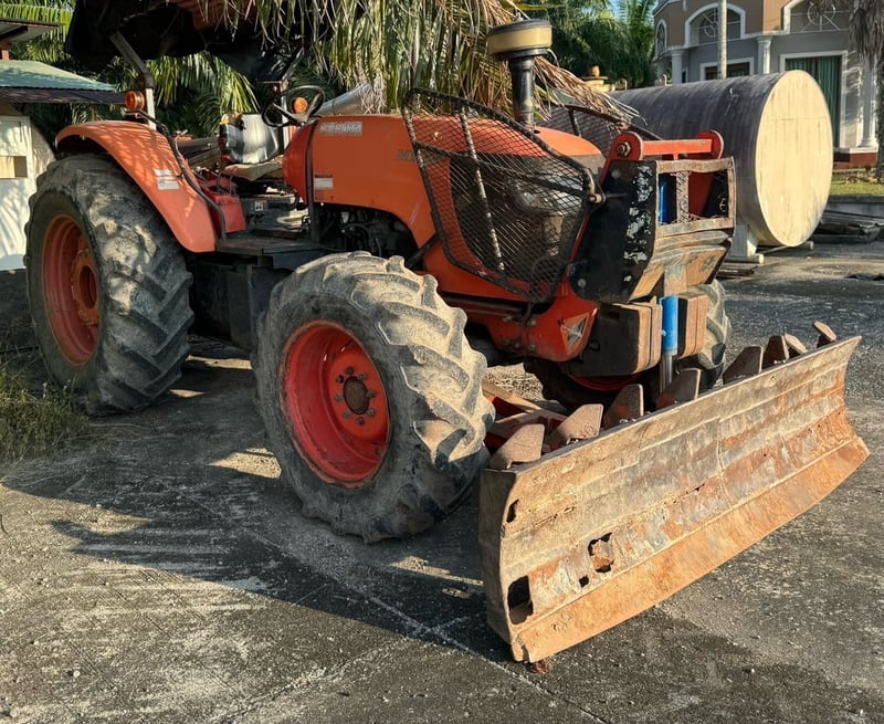 รถไถคูโบต้าM108S