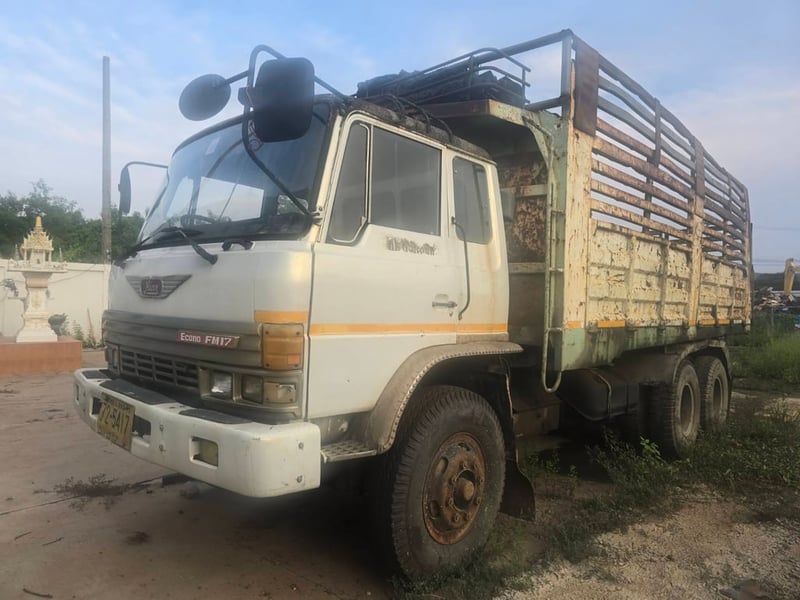 10ล้อดั้มพ์ฮีโน่FM176 