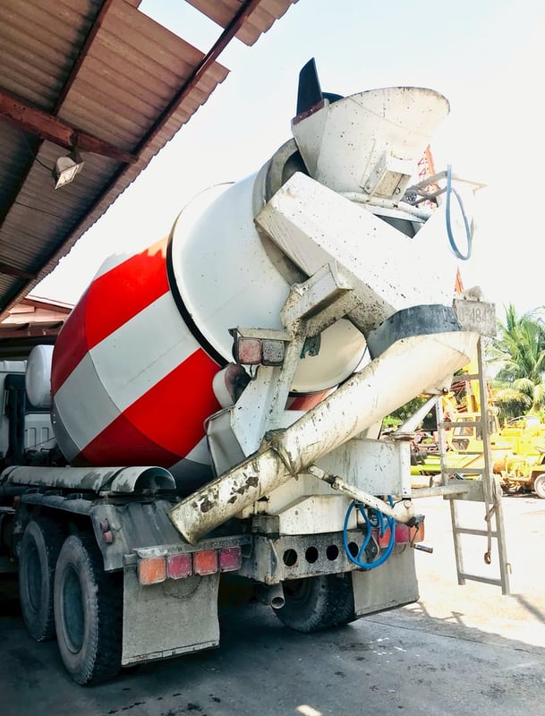 10ล้อโม่ปูน