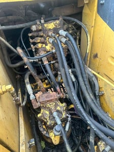 KOMATSU PC200-7