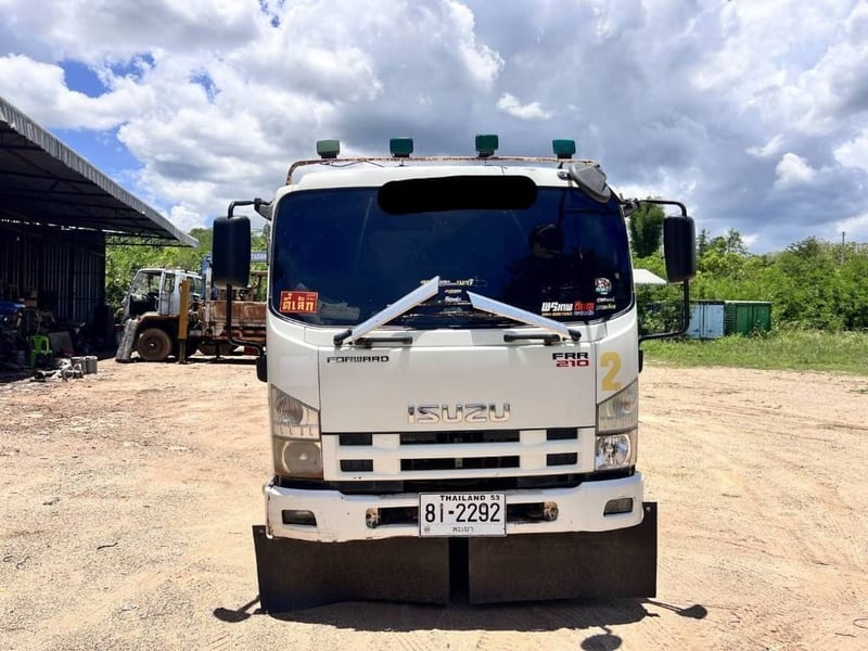 6ล้อดั้มพ์ISUZU FRR210 6ล้อดั้มพ์ISUZU FRR210
