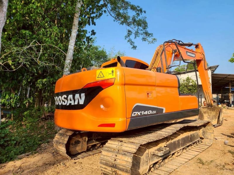 DOOSAN DX140LCA