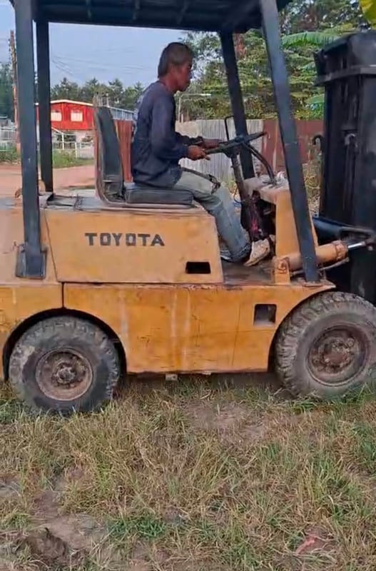 ฟอร์คลิฟท์