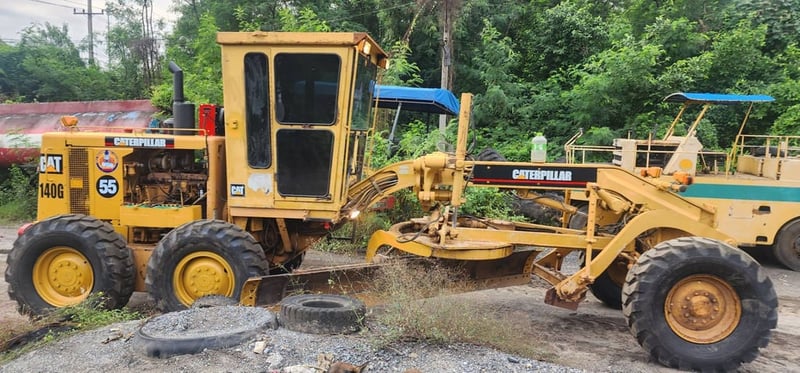 รถเกรดCAT140G