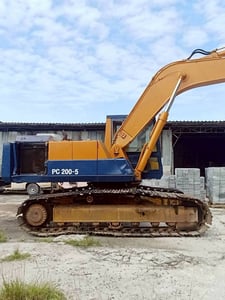 KOMATSU PC200-3 KOMATSU PC200-3
