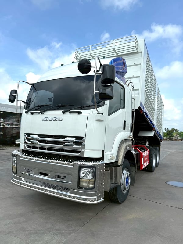 อีซูซุ360แรงม้าปี49 