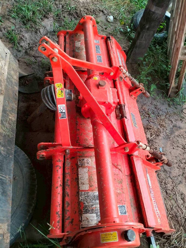 KUBOTA M5018