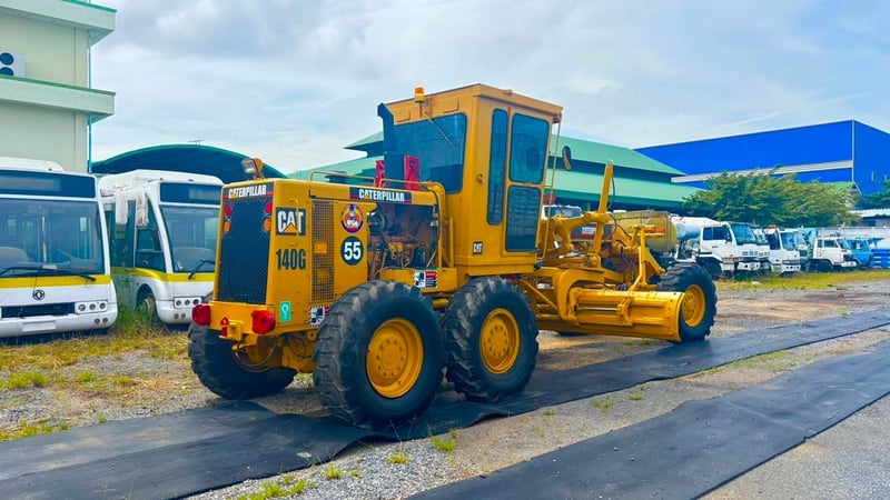 รถเกรดCAT140G