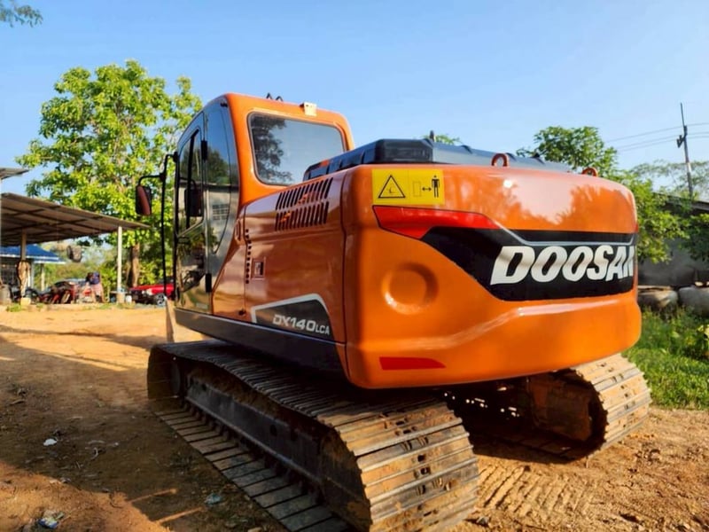 DOOSAN DX140LCA
