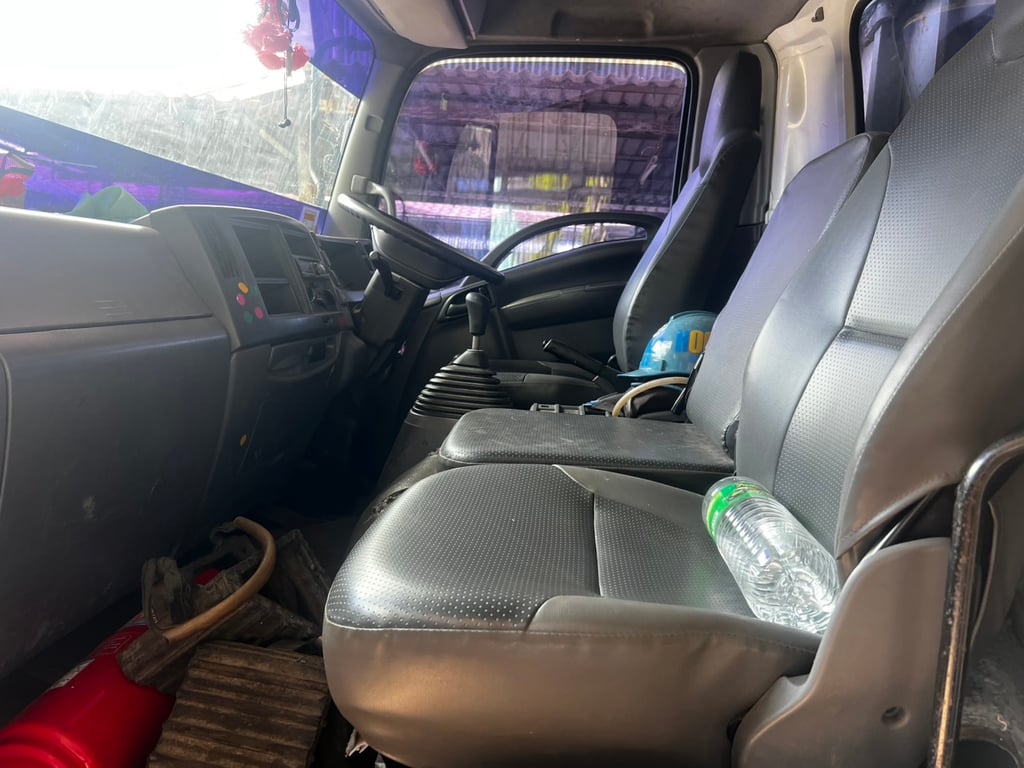 6ล้อรั้วISUZU FRR210แรงม้า