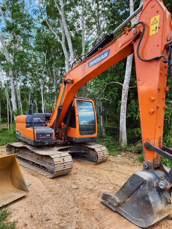 DOOSAN DX140LCA