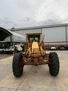 รถเกรด CAT140G