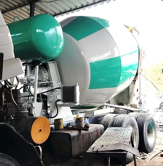 10ล้อโม่ปูน