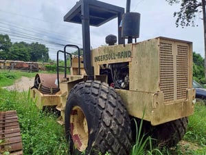 รถบดอิงเกอร์โซแลนด์10ตัน รถบดอิงเกอร์โซแลนด์10ตัน