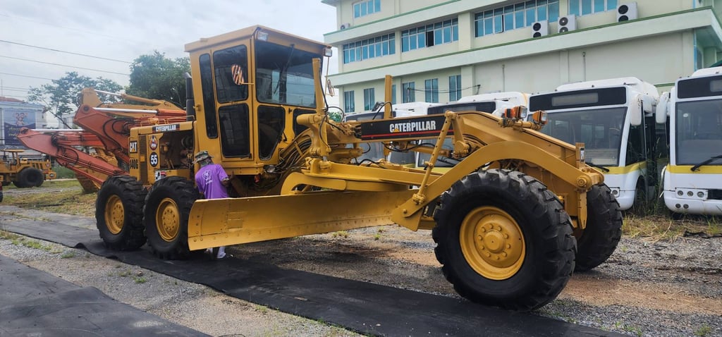 รถเกรดCAT140G รถเกรดCAT140G