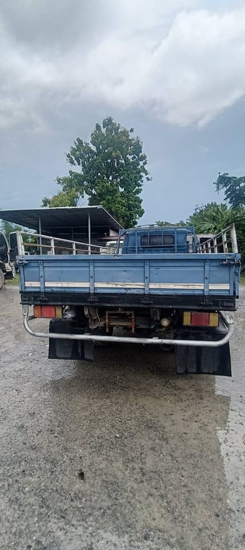 6ล้อไม่ดั้มพ์ISUZU NPR115แรงม้า