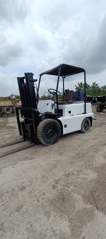 ฟอร์คลิฟท์3.5ตัน ฟอร์คลิฟท์3.5ตัน