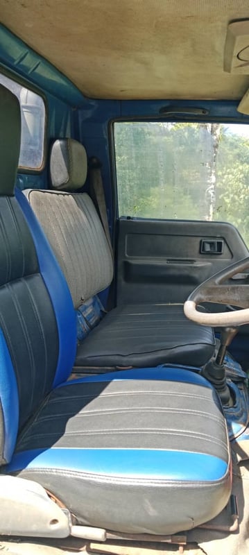 6ล้อโตโยต้าไดน่า115แรงม้า