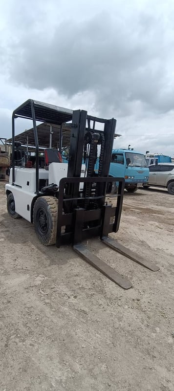 ฟอร์คลิฟท์3.5ตัน ฟอร์คลิฟท์3.5ตัน