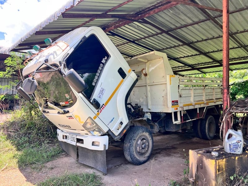 6ล้อดั้มพ์ISUZU FRR210 6ล้อดั้มพ์ISUZU FRR210