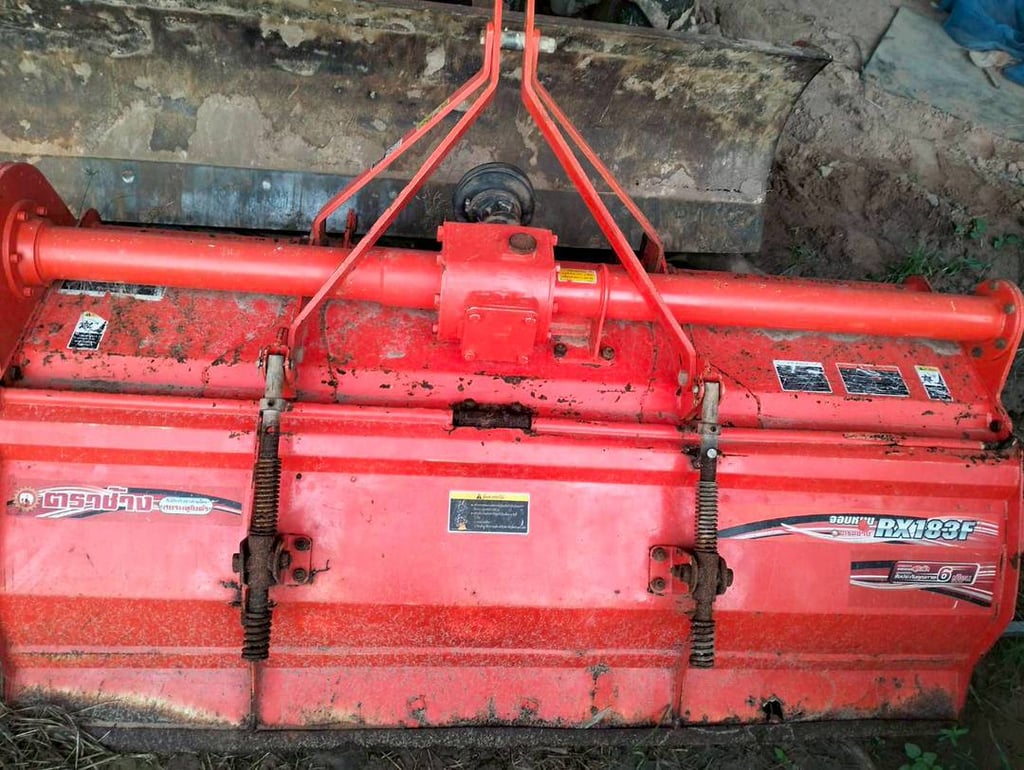 KUBOTA M5018