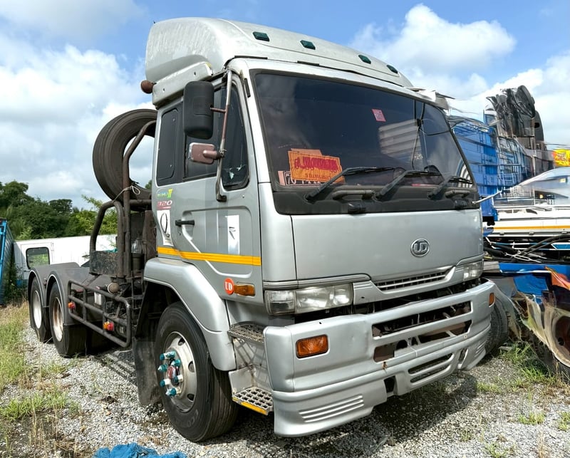 หัวลากนิสสันยูดี454.320แรงม้า