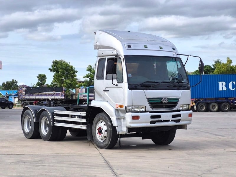 หัวลากนิสสันยูดี454.320แรงม้า