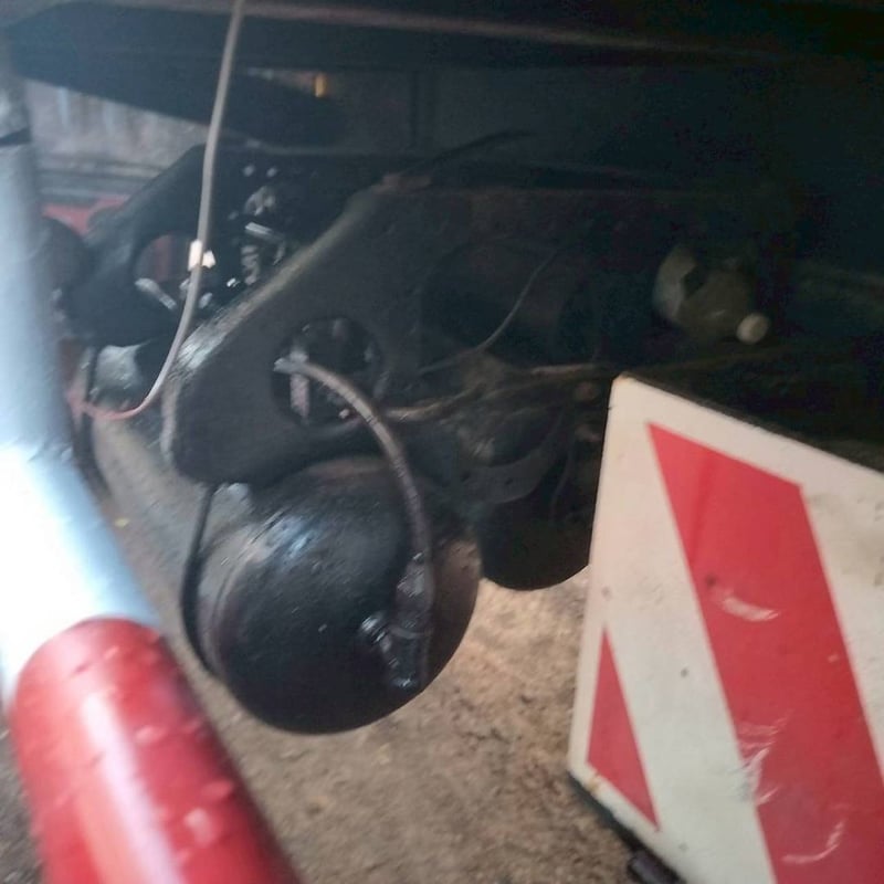 10ล้อท้ายลาดเทรลเลอร์ฮีโน่ 10ล้อท้ายลาดเทรลเลอร์ฮีโน่