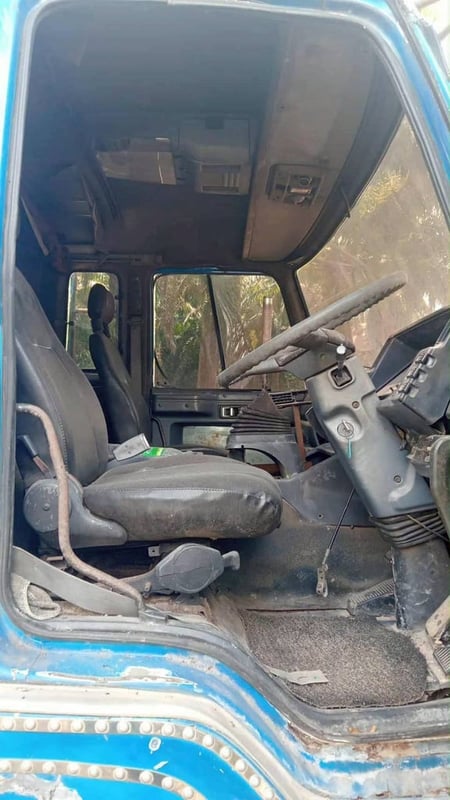 12ล้อท้ายลาดISUZU320แรงม้า