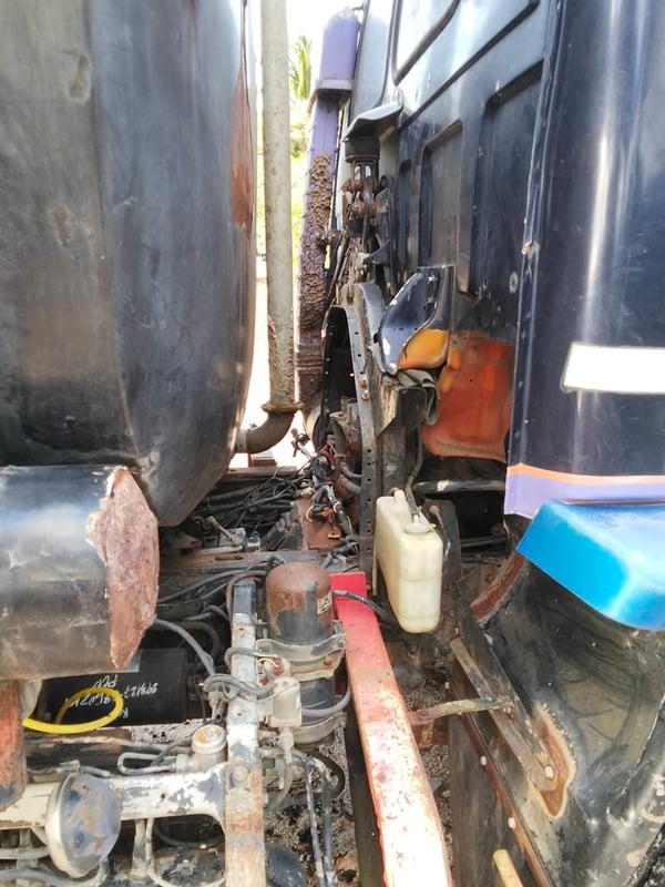 10ล้อบรรทุกน้ำอีซูซุ