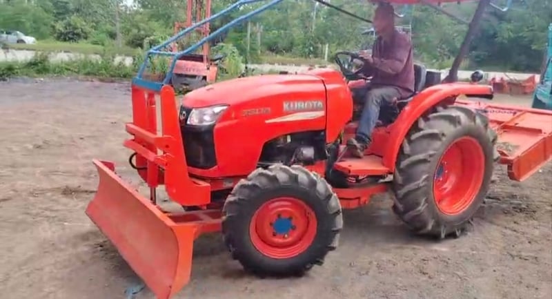 KUBOTA L3608