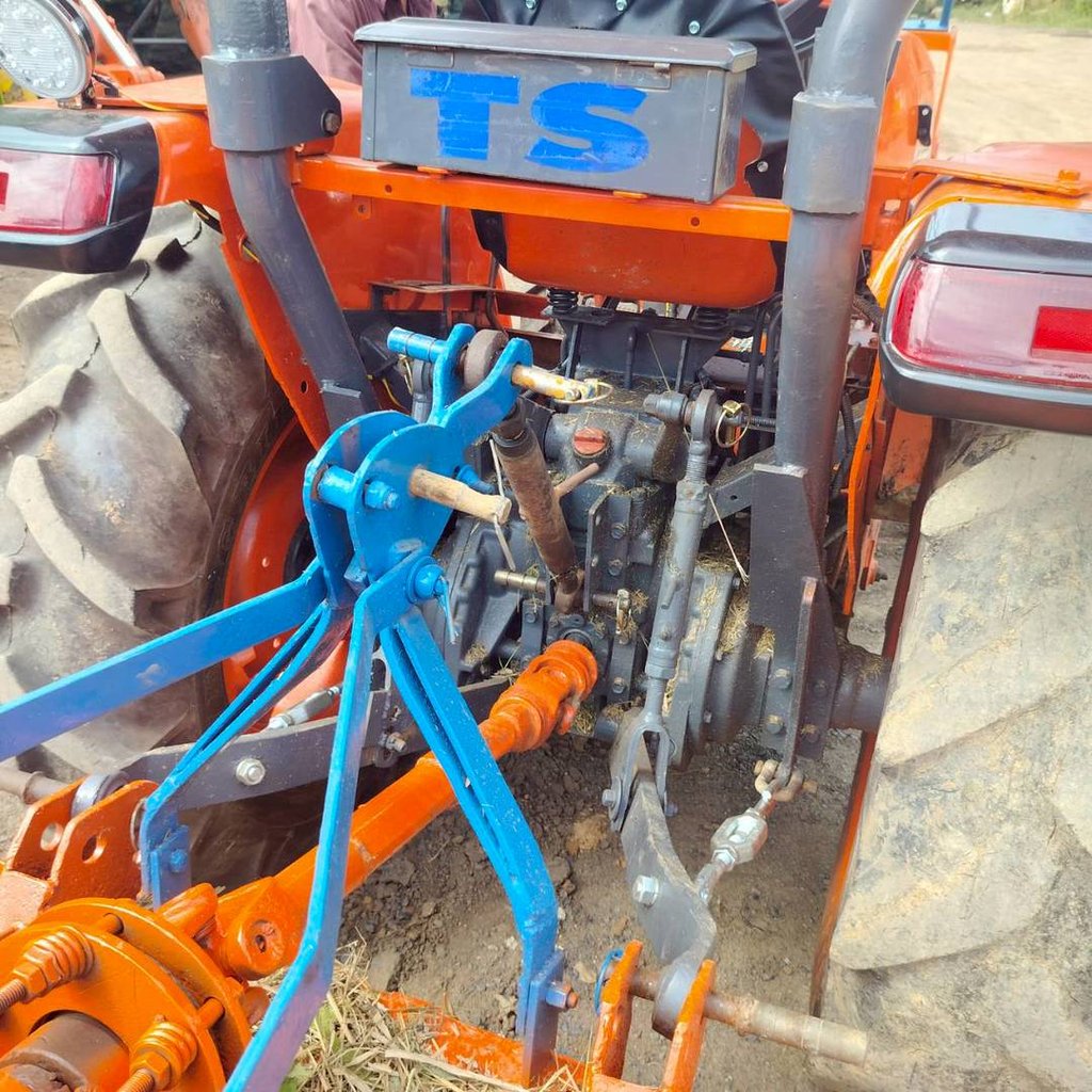 KUBOTA L3608