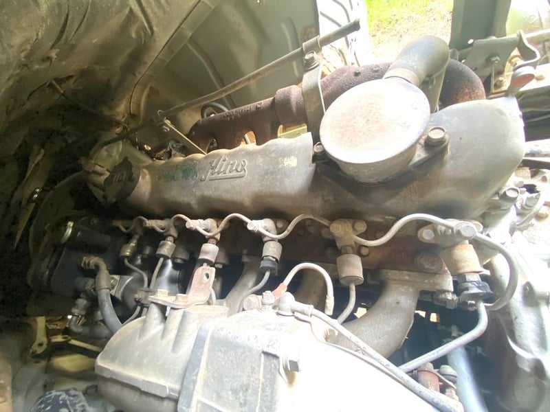 หกล้อโม่ปูนฮีโน่168แรงม้า