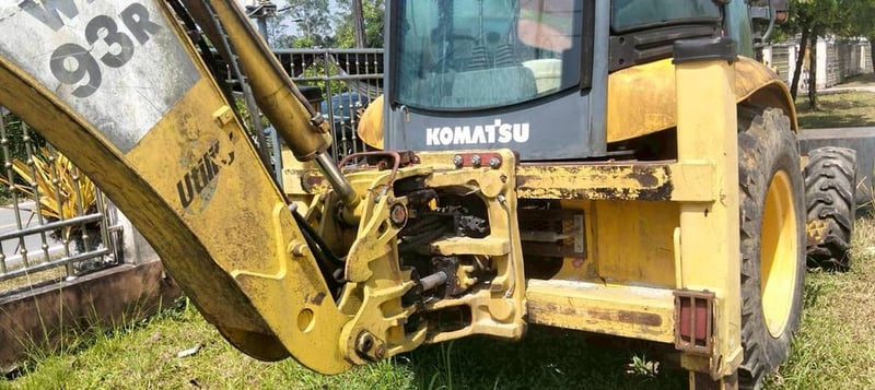 รถตักหน้าขุดหลัง รถตักหน้าขุดหลัง