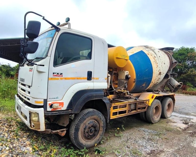 10ล้อโม่ปูน