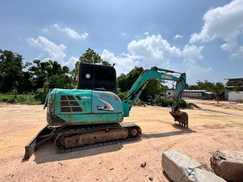 KOBELCO SK60
